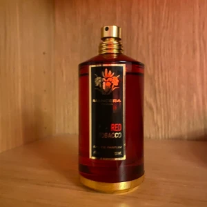 Mancera Red Tobacco - Använd ett fåtal gånger, runt 110+ ml kvar. Kan fraktas eller mötas upp i Stockholm