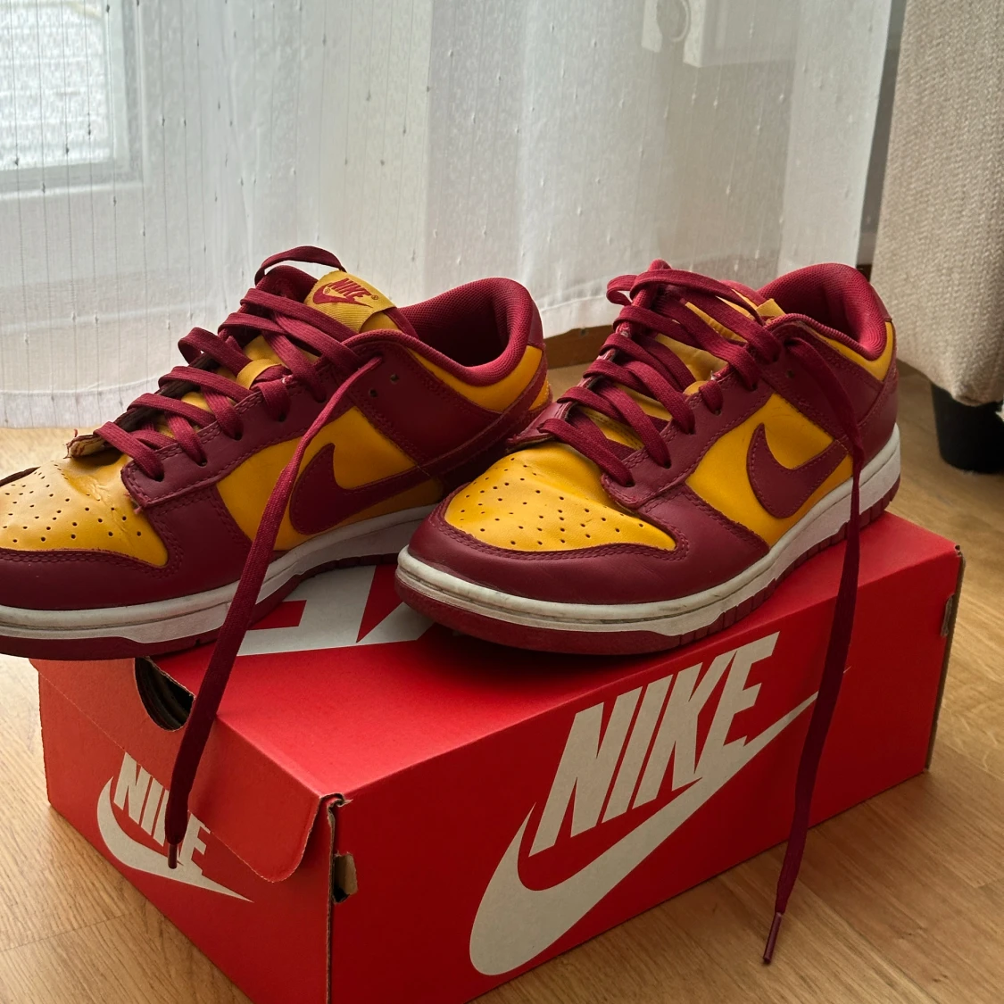 Nike Dunk Low ”Midas Gold”