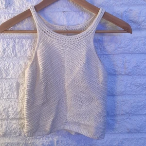 Fin stickat linne ❤️ - Fint beige linne till sommaren, aldrig använd ❤️