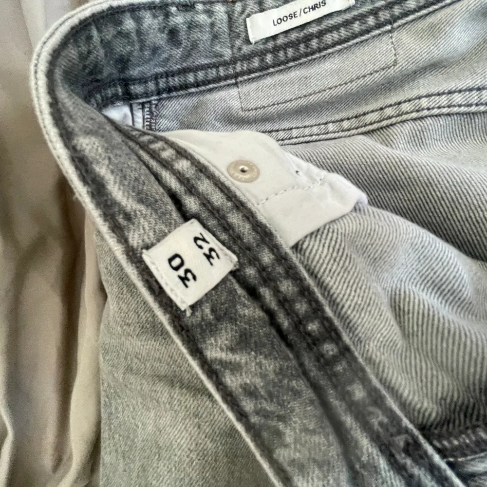 Säljer dessa populära jeans från Jack & Jones | 30/32 | Sparsamt använda | Bara att höra av sig vid frågor eller funderingar 👍. Jeans & Byxor.