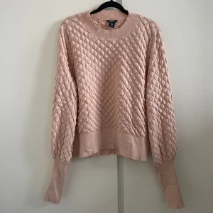 Tröja  - • Smutsrosa 