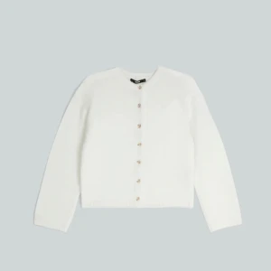 Stickad kofta - Sjukt mysig stickad kofta från bikbok, helt ny (aldrig använd). Säljer då den inte föll mig i smaken. Hör av er vid intresse💗💗