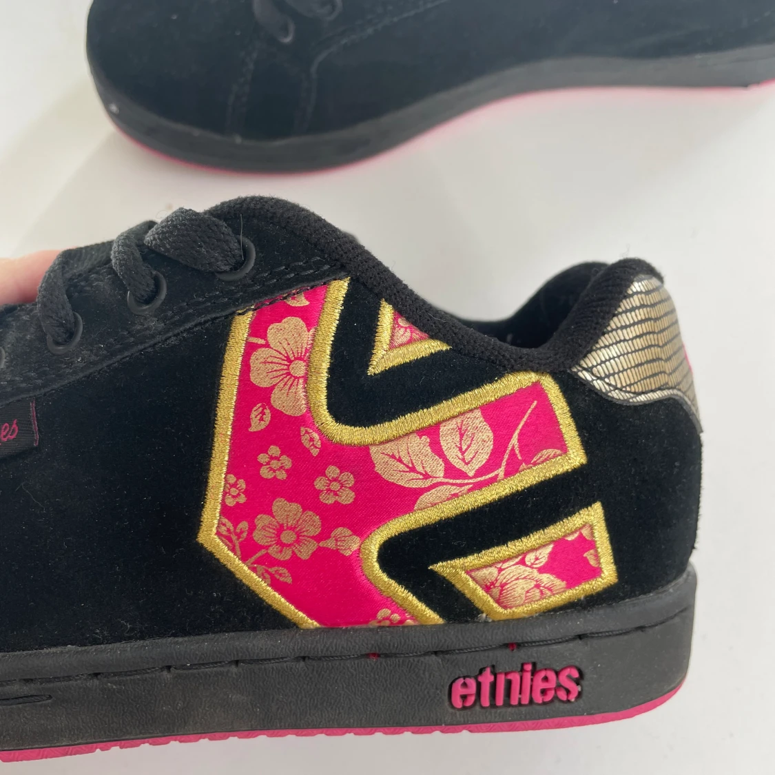 Etnies skor storlek 38 - 92