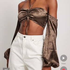 Satin top - Bruk satin top. Endast använd 1 gång