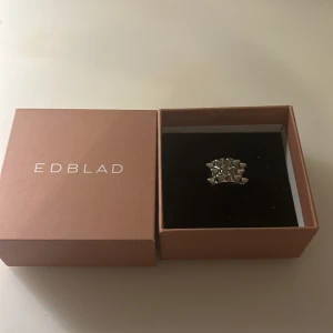 Edblad ring  - nästan aldrig använd för jag använder mer guld❣️ 