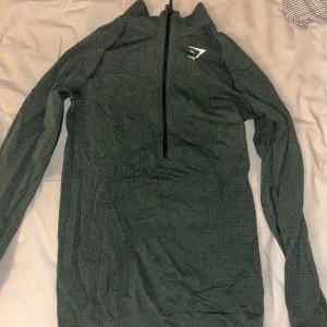 Grön Gymshark Zip Up träningsjacka - Använd fåtal gånger ❣️❣️❣️
