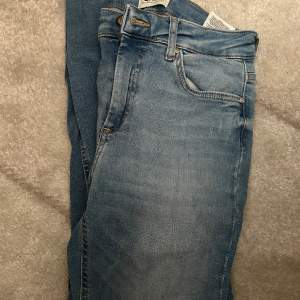 Super snygga jeans, använd fåtal gånger. 