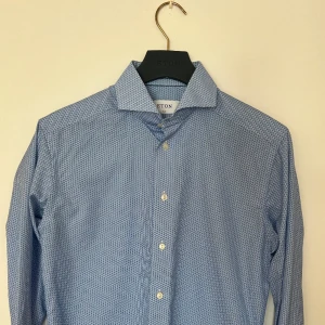 ETON skjorta - Välbevarad ETON skjorta Storlek 38 Slim  