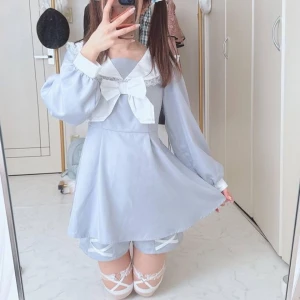 Lovely Tency setup, Landmine miniklänning och shorts, Jirai Kei set, Ryosangata romantisk set - Ny/oanvänd ~ Märkes lapp sitter inte kvar ~ Stl L men den passar S/M (japansk storlek)