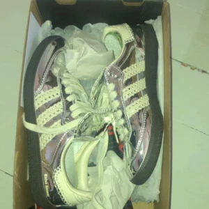 SÖKER  - söker dessa i strlk 39 eller större 