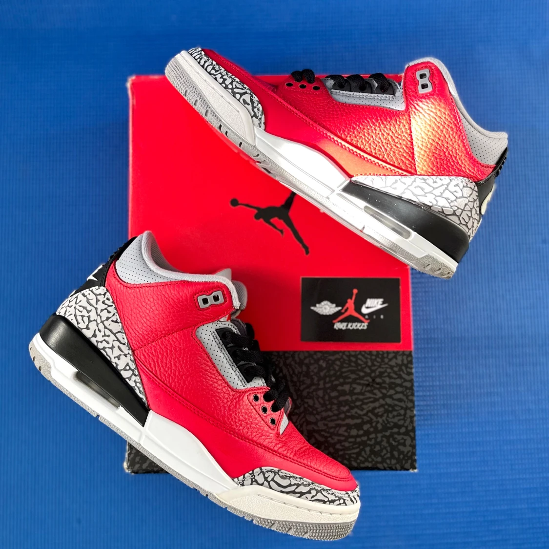 Jordan 3 Red Cement