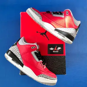 Jordan 3 Red Cement  Cond - 8.5/10 Storlek - 41/US8 Box och extra snören medföljer  Pris - 1700kr    #jordans #jordan3 #skor #sneakers #redsneakers #rödaskor 