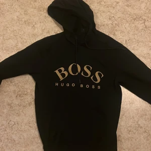 Helt ny Hugo Boss tröja - Jätte bra skick och stil