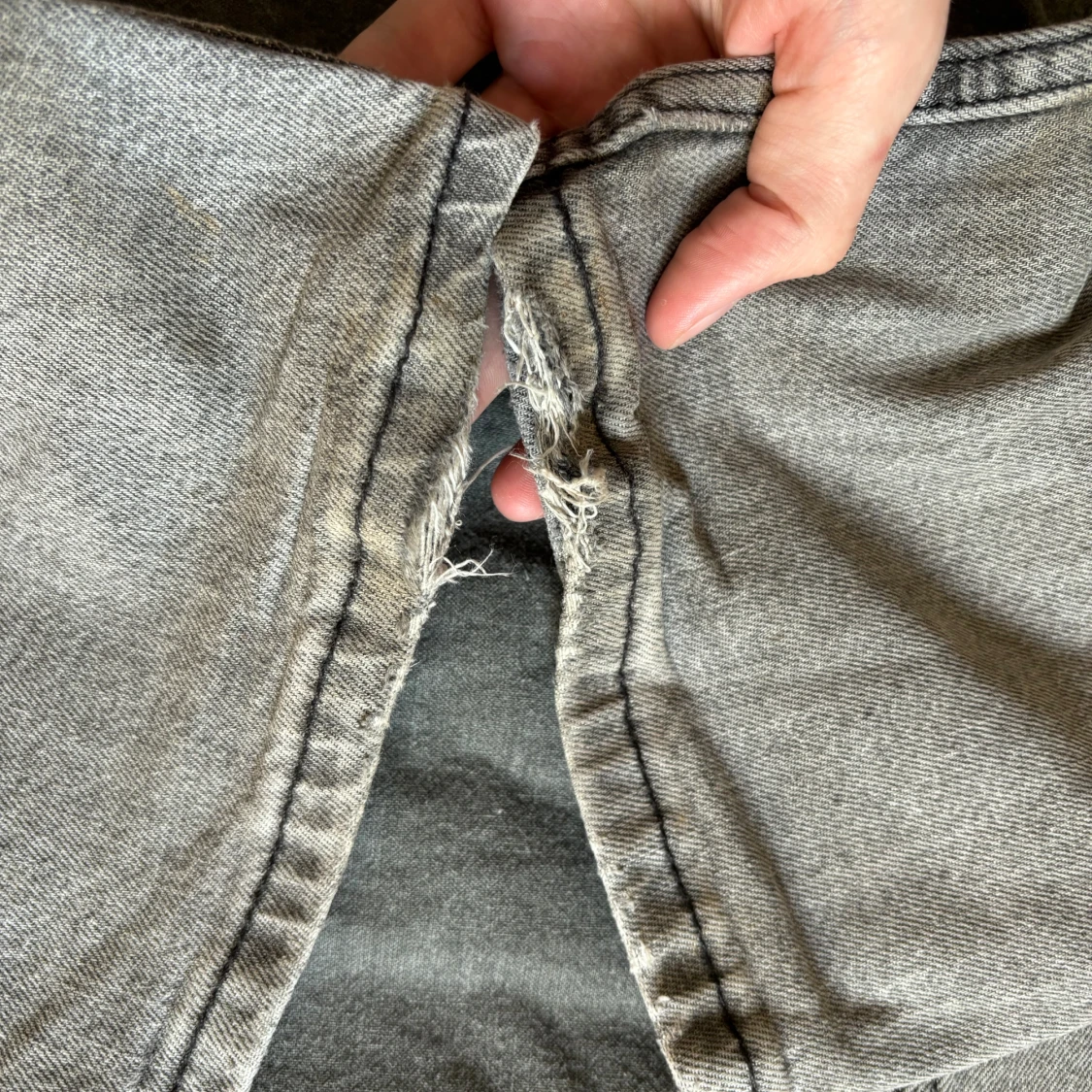 Gråa Levis jeans - 91