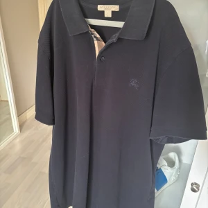 Burberry pike - Burberry pike, storlek L passar M, skick 9/10