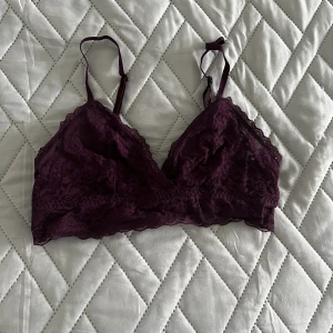 Bandeau topp - Bandeau topp med spets 