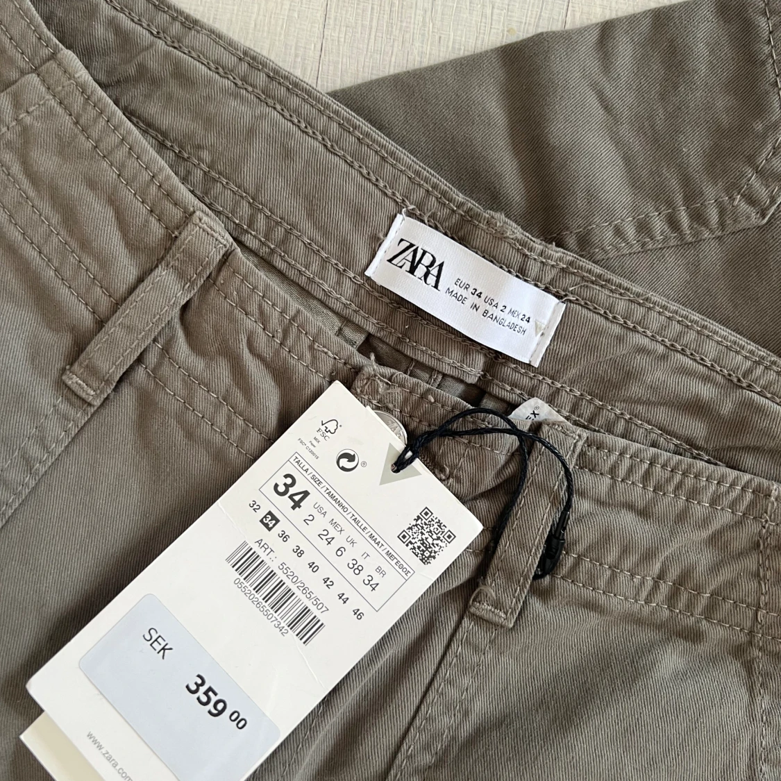 Zara cargobyxor gröna - 91