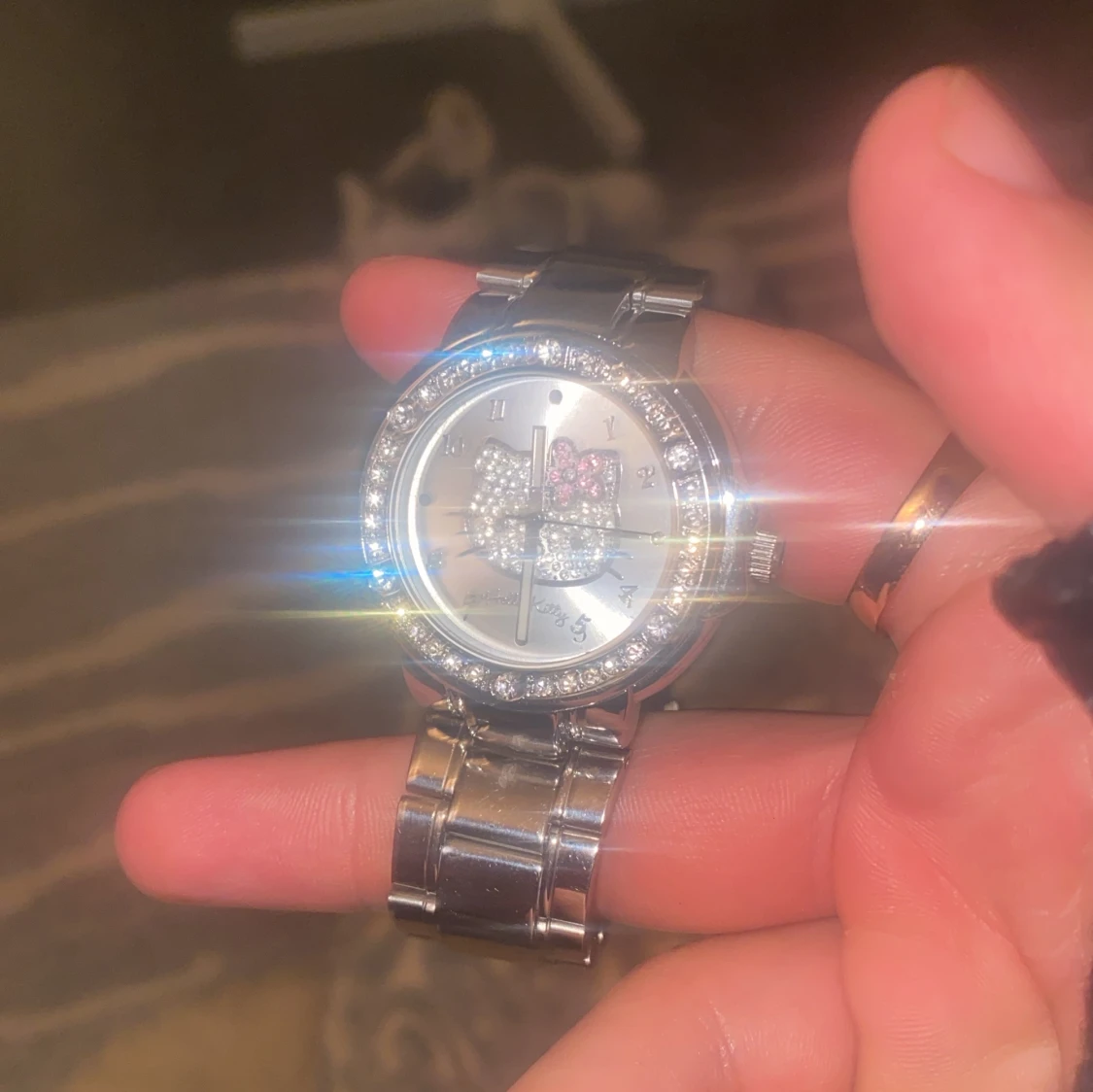 Dripped out hello kitty klocka - 91