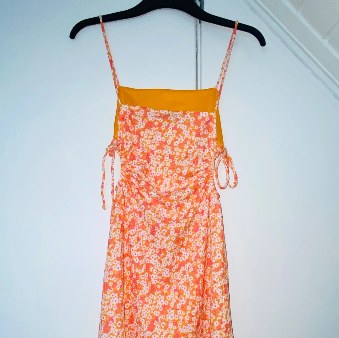 Bershka sommarklänning - 90