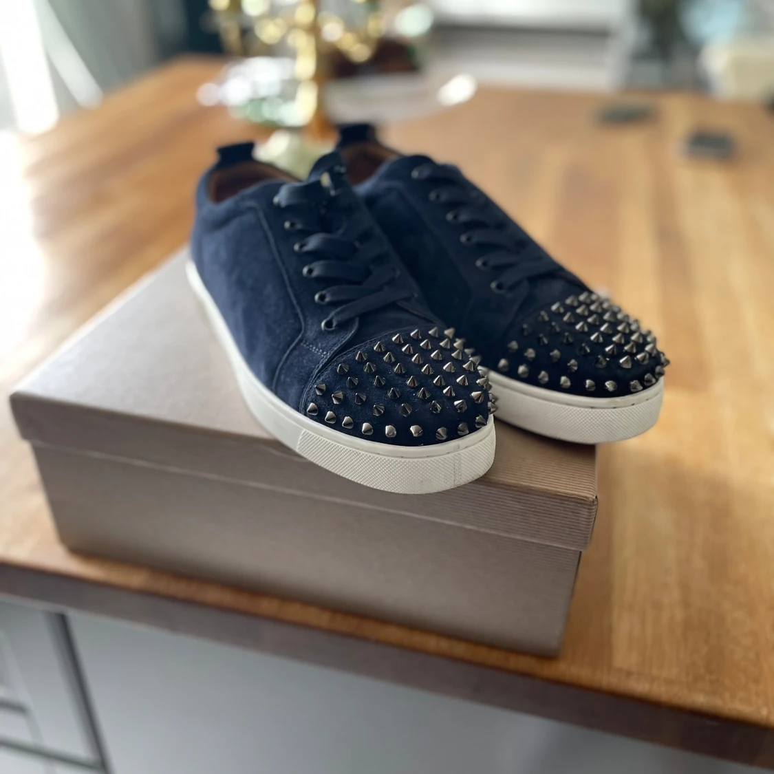 Christian Louboutin - 91