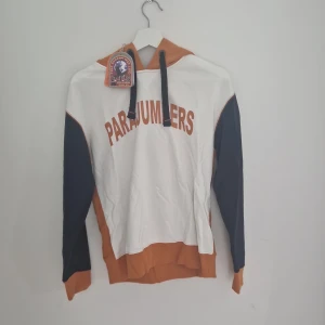 Parajumpers hoodie  - Ny, oanvänd. Storlek S. Äkta, med certilogo för kontroll av äkthet. 