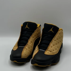 Jordan 13 Low ’Chutney’ - Väldigt bra skick, inte använt många gånger.