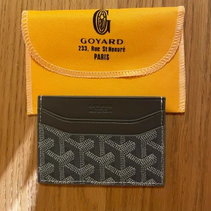 Goyard Plånbok - Helt ny Goyard plånbok, allt på bilden medkommer. För frågor dma!
