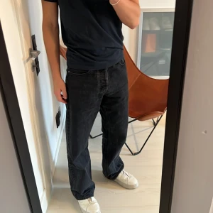 Hope Loose fit jeans  - Hope Loose fit jeans i stl 28 (midja). Fint skick, nypris 2300kr. 