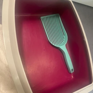 Kattlåda - Sålt min katt så behövs ej mer