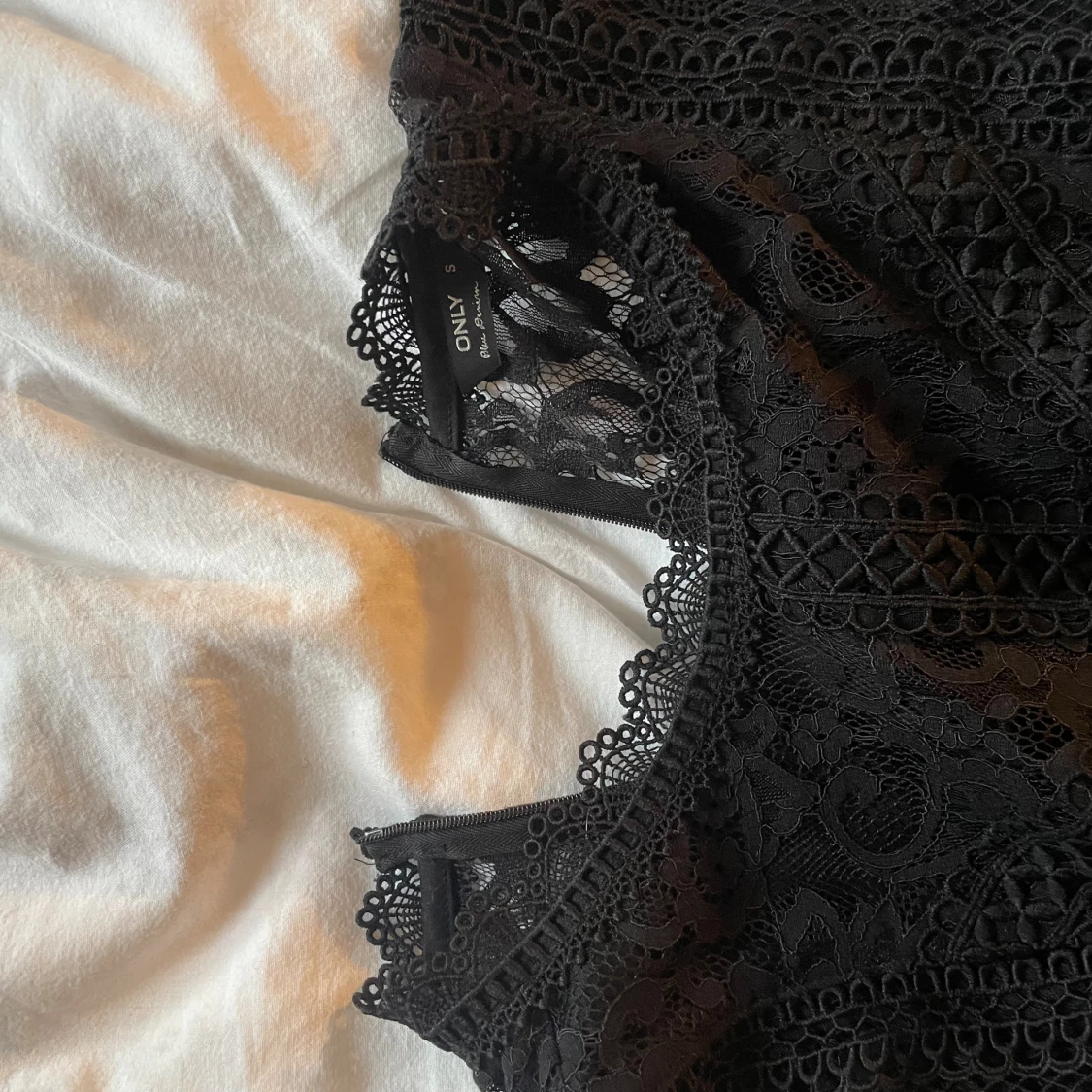 svart blus topp - 90