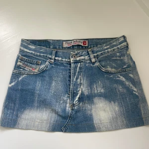 Mini skirt - Så fin mini jeans skjorta från diesel! Perfekt till sommaren