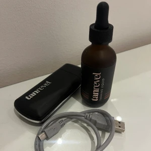 Tanrevel - Tanrevel One starter kit med ganska mycket vätska i flaskan. 