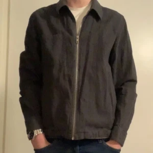 Weekday zip  - En väldigt najs Weekday zip som dessvärre inte längre kommer till användning. 