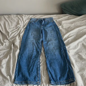 Baggy jeans - Bra skick, mid waist, baggy