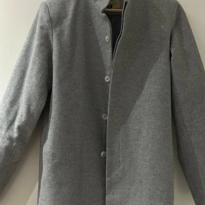 Kappa  - Fint grå kappa 