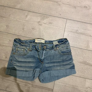 Lågmidjade shorts - Supersöta lågmidjade shorts 