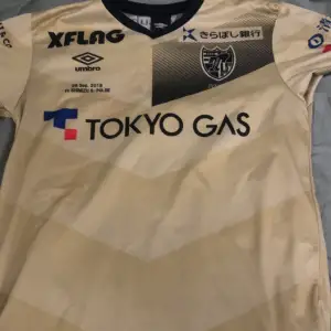 Limited Edition tröja från Japansks fotbollslaget FC Tokyo.