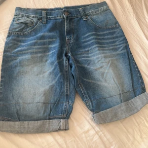 Shorts - Passar både M/L