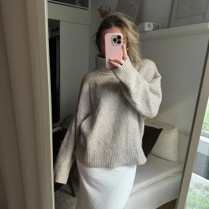 Jätteskön stickad tröja - Dåså skön och super fin!