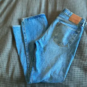Levis jeans som inte längre används. 
