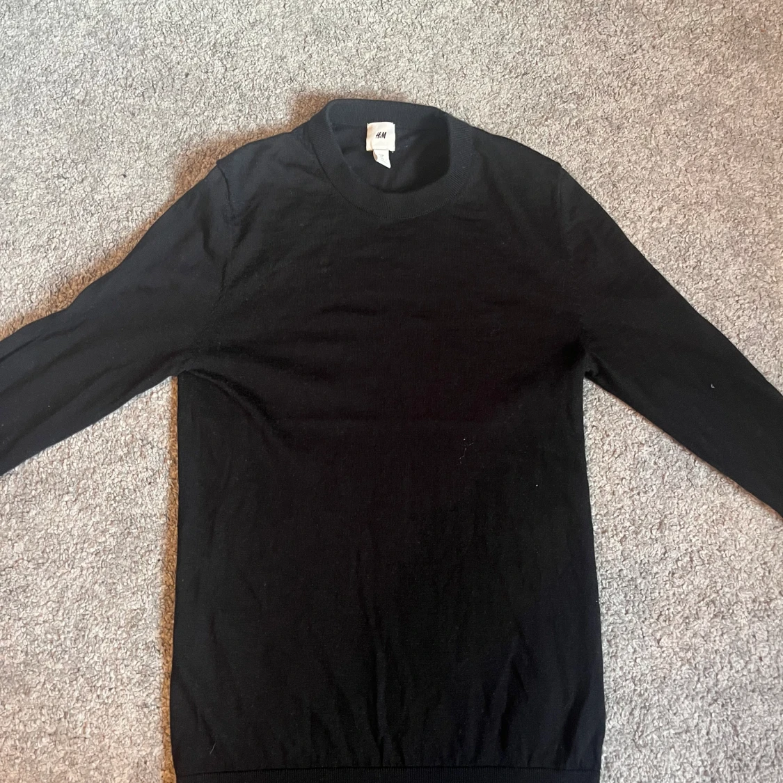 HM stickad tröja stl: XS