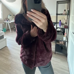 Gosig päls jacka  - Super mjuk pälsjacka från Lindex i storlek xs! 