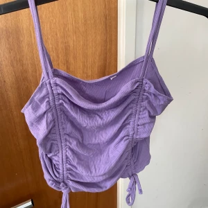 lila crop top - Lila söt crop top från shein S/M
