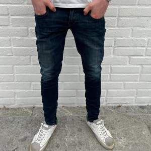 Diesel jeans | Utmärkt skick, inga defekter | Passar om du är ca 168-175 cm | Skriv vid minsta fundering eller fråga | Mvh, CH 📩