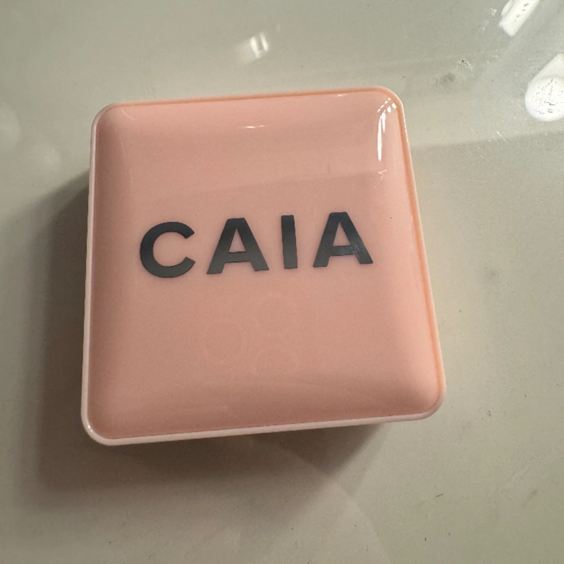 Caia glow blush - 90