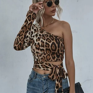 Leo topp - Aldrig använd