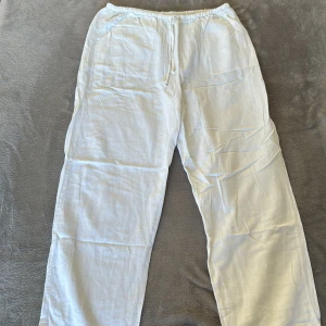 Vita Linnebyxor - Vita Linnebyxor