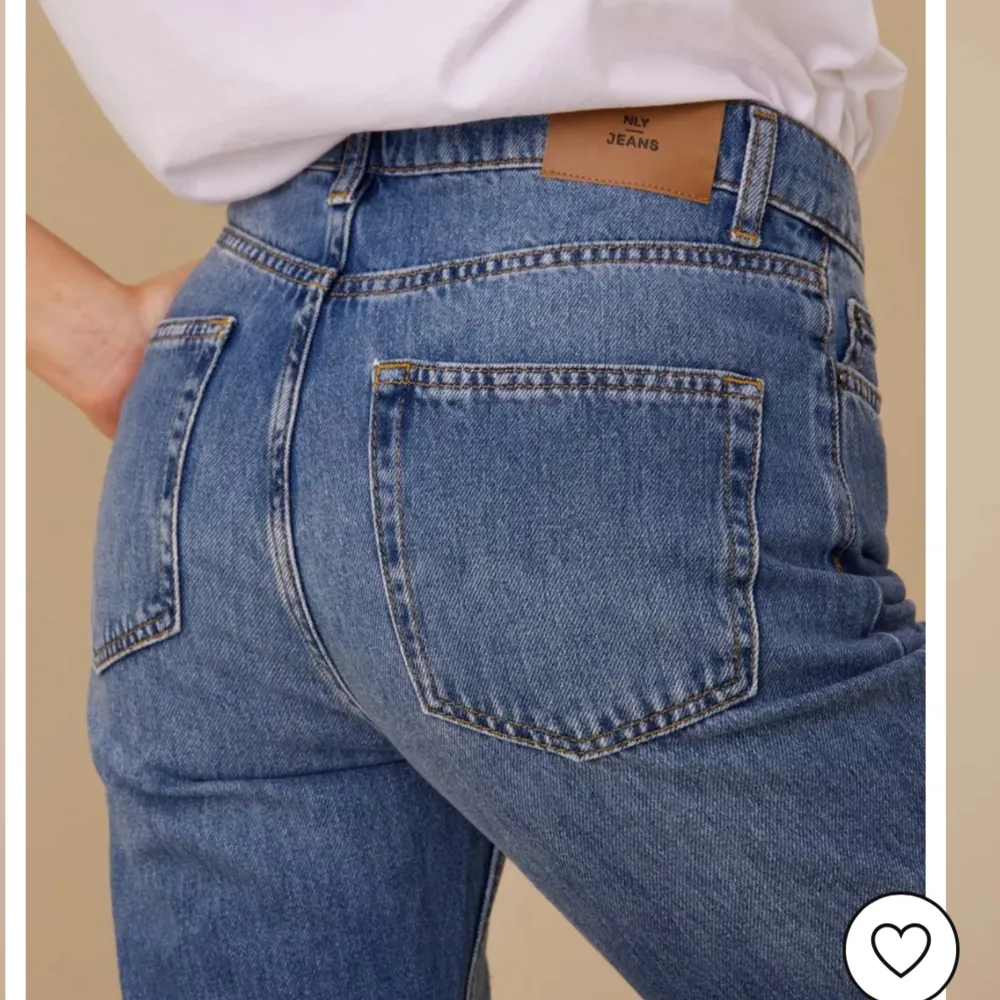 Fina men tyvärr för långa för mig, knappt använda💞. Jeans & Byxor.