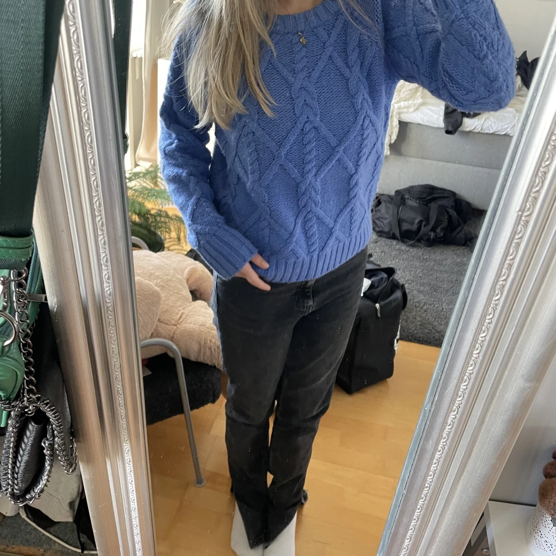 Blå stickad tröja  - 90