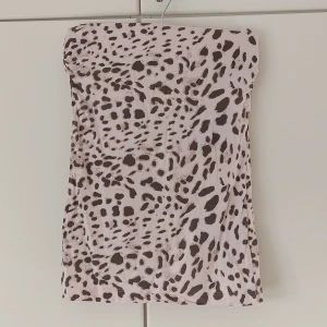 Leopard bandeau topp - Super söt topp! Fint skick, stretchig